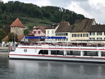 Von Schaffhausen führte die Schiffrundfahrt mit On-Board-Seminar nach Stein am Rhein und wieder retour. | © Walter Bösch AG